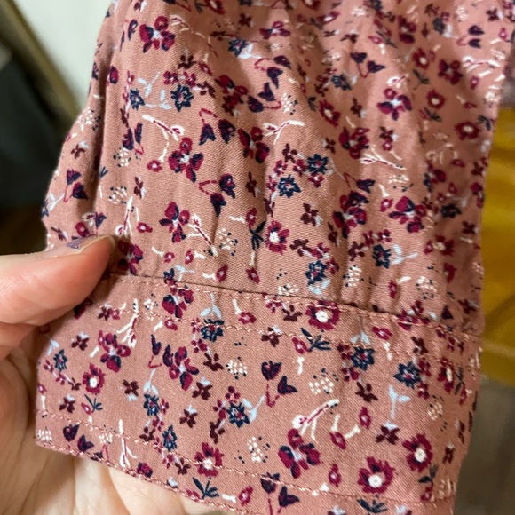 Beach lunch lounge button down - Picture 2 of 6